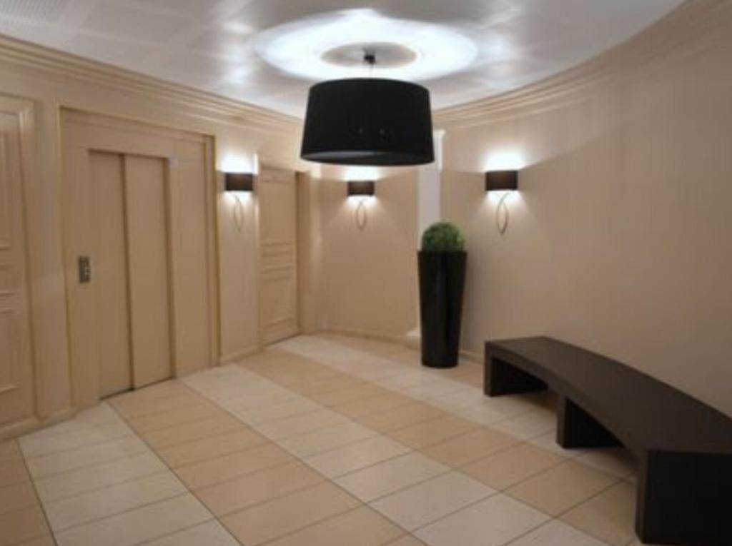 Beautiful Apartment Design Next To The Sea Antibes Eksteriør billede